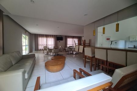 Apartamento para alugar com 46m², 2 quartos e 1 vaga Apartamento para alugar com 46m², 2 quartos e 1 vagaÁrea comum - Salão de festas