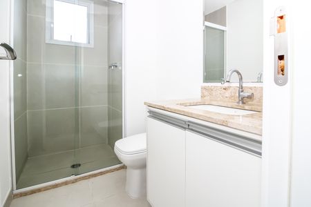 Banheiro de apartamento para alugar com 3 quartos, 92m² em Barra Funda, São Paulo