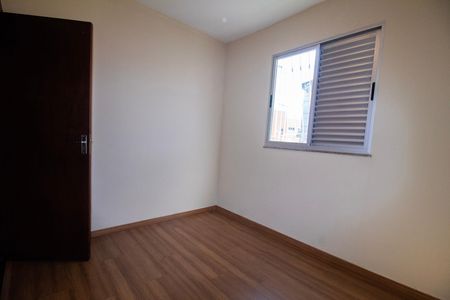 Apartamento para alugar com 46m², 3 quartos e 1 vaga Apartamento para alugar com 46m², 3 quartos e 1 vagaQuarto 03