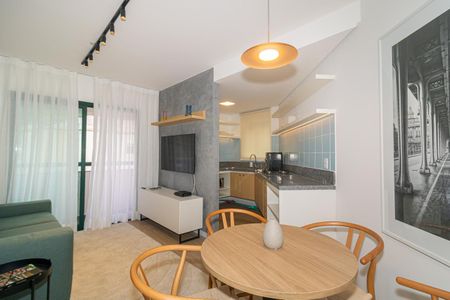 Apartamento para alugar com 39m², 1 quarto e 1 vaga Apartamento para alugar com 39m², 1 quarto e 1 vagaSala de Jantar
