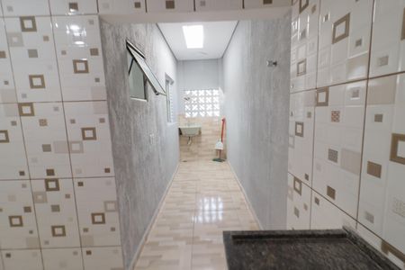 Casa para alugar com 100m², 2 quartos e sem vagaÁrea de Serviço