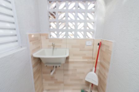 Casa para alugar com 100m², 2 quartos e sem vagaÁrea de Serviço