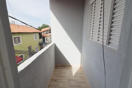 Sala de casa para alugar com 2 quartos, 100m² em Padroeira, Osasco
