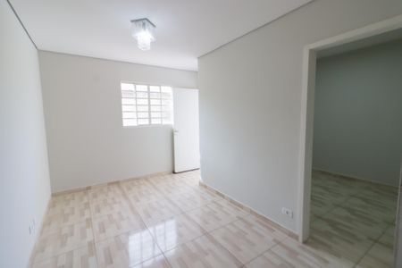 Sala de casa para alugar com 2 quartos, 100m² em Padroeira, Osasco