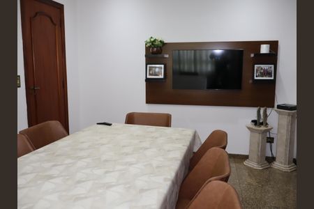 Apartamento à venda com 242m², 4 quartos e 3 vagasSala de jantar