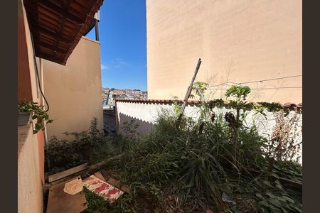 Casa à venda com 88m², 3 quartos e 3 vagas