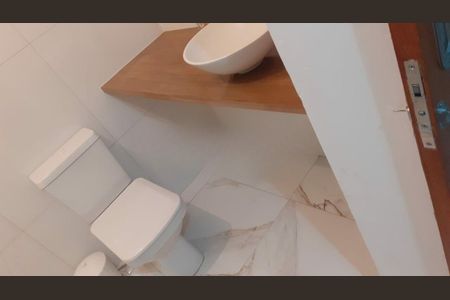 Casa à venda com 3 quartos, 177m² em Jardim Rosalina, São Paulo