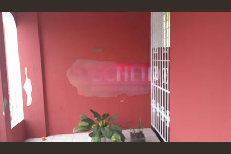 Casa à venda com 3 quartos, 177m² em Jardim Rosalina, São Paulo