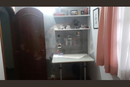 Casa à venda com 177m², 3 quartos e 2 vagas