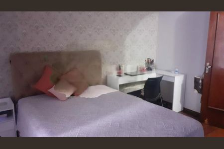 Casa à venda com 3 quartos, 177m² em Jardim Rosalina, São Paulo