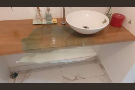 Casa à venda com 3 quartos, 177m² em Jardim Rosalina, São Paulo