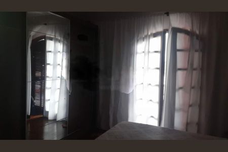 Casa à venda com 3 quartos, 177m² em Jardim Rosalina, São Paulo