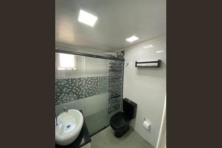 Apartamento à venda com 55m², 2 quartos e 2 vagas Apartamento à venda com 55m², 2 quartos e 2 vagasBanheiro