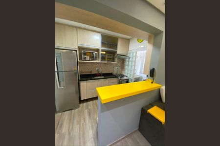 Apartamento à venda com 55m², 2 quartos e 2 vagas Apartamento à venda com 55m², 2 quartos e 2 vagasCozinha