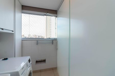 Apartamento para alugar com 57m², 2 quartos e 1 vagaÁrea de Serviço