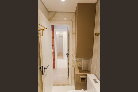 Apartamento para alugar com 68m², 3 quartos e 2 vagas Apartamento para alugar com 68m², 3 quartos e 2 vagasBanheiro da Suíte
