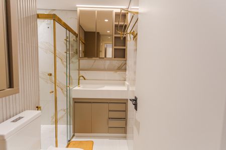 Apartamento para alugar com 68m², 3 quartos e 2 vagas Apartamento para alugar com 68m², 3 quartos e 2 vagasBanheiro da Suíte