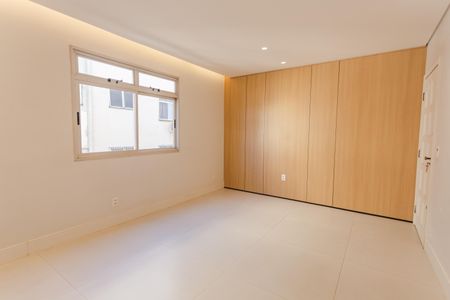 Apartamento para alugar com 68m², 3 quartos e 2 vagas Apartamento para alugar com 68m², 3 quartos e 2 vagasSala