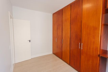 Apartamento para alugar com 68m², 3 quartos e 2 vagas Apartamento para alugar com 68m², 3 quartos e 2 vagasQuarto 3
