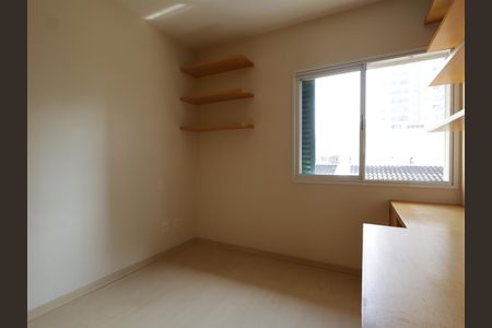 Casa de condomínio à venda com 245m², 4 quartos e 3 vagasQuarto 1