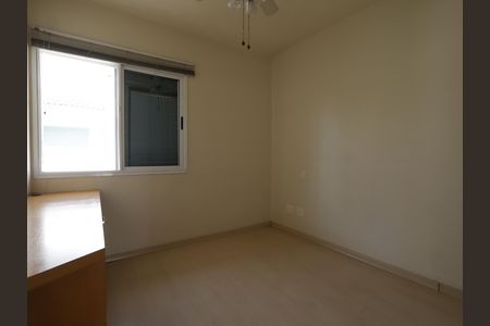 Casa de condomínio à venda com 245m², 4 quartos e 3 vagasQuarto 2