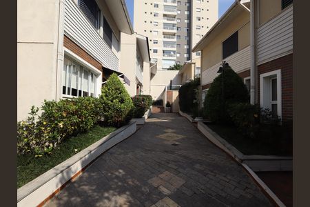 Casa de condomínio à venda com 245m², 4 quartos e 3 vagasÁrea comum