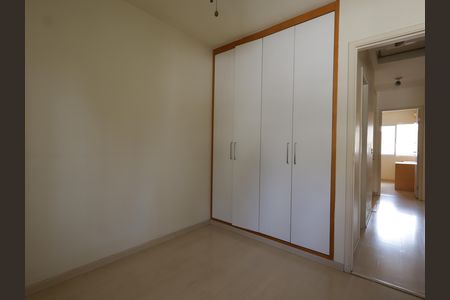 Casa de condomínio à venda com 245m², 4 quartos e 3 vagasQuarto 2