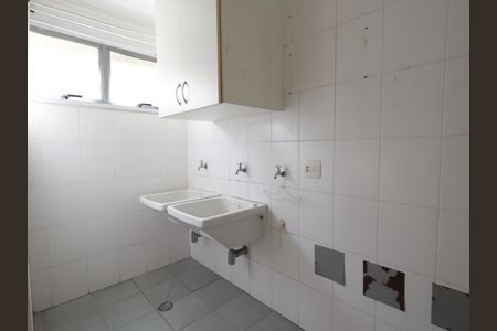 Casa de condomínio à venda com 245m², 4 quartos e 3 vagasÁrea de Serviço