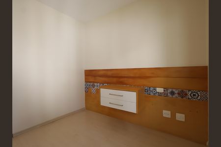 Casa de condomínio à venda com 245m², 4 quartos e 3 vagasSuíte 2