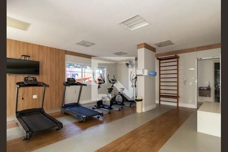 Apartamento à venda com 79m², 2 quartos e 2 vagas Apartamento à venda com 79m², 2 quartos e 2 vagasÁrea comum - Academia