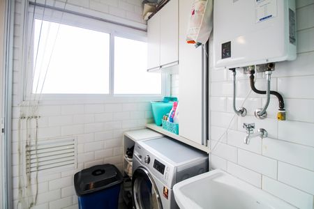 Apartamento à venda com 79m², 2 quartos e 2 vagas Apartamento à venda com 79m², 2 quartos e 2 vagasÁrea de Serviço