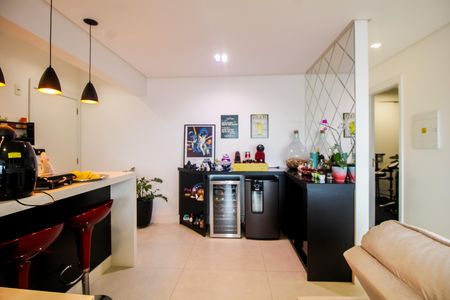 Apartamento à venda com 79m², 2 quartos e 2 vagas Apartamento à venda com 79m², 2 quartos e 2 vagasSala