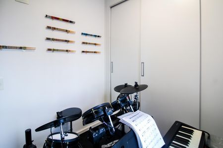 Apartamento à venda com 79m², 2 quartos e 2 vagas Apartamento à venda com 79m², 2 quartos e 2 vagasQuarto 2