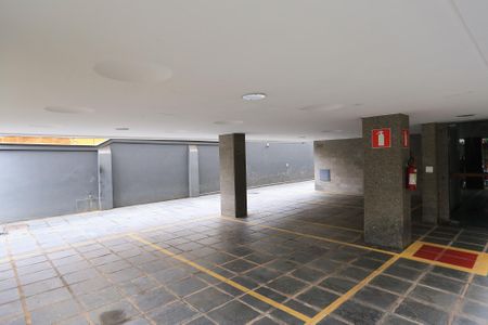Apartamento para alugar com 184m², 4 quartos e 2 vagas Apartamento para alugar com 184m², 4 quartos e 2 vagasGaragem