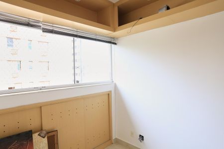 Apartamento para alugar com 184m², 4 quartos e 2 vagas Apartamento para alugar com 184m², 4 quartos e 2 vagasEscritório