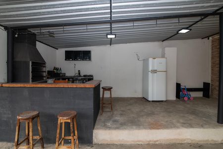 Casa para alugar com 68m², 2 quartos e 2 vagas Casa para alugar com 68m², 2 quartos e 2 vagasChurrasqueira