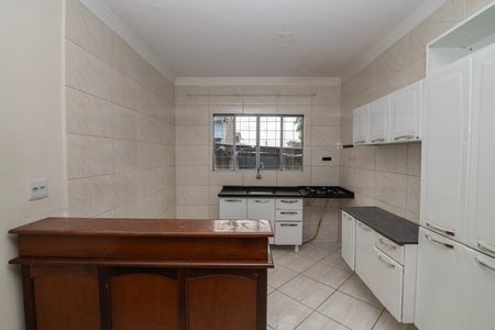 Casa para alugar com 68m², 2 quartos e 2 vagas Casa para alugar com 68m², 2 quartos e 2 vagasCozinha