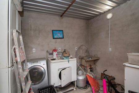 Casa para alugar com 68m², 2 quartos e 2 vagas Casa para alugar com 68m², 2 quartos e 2 vagasÁrea de Serviço