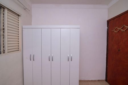 Casa para alugar com 68m², 2 quartos e 2 vagas Casa para alugar com 68m², 2 quartos e 2 vagasQuarto 1