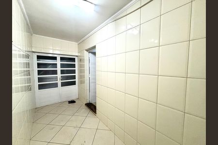 Casa à venda com 100m², 3 quartos e 2 vagas Casa à venda com 100m², 3 quartos e 2 vagasGaragem