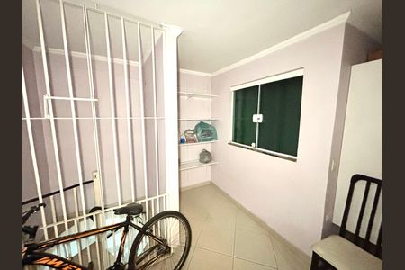 Casa à venda com 100m², 3 quartos e 2 vagas Casa à venda com 100m², 3 quartos e 2 vagasÁrea comum