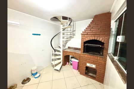 Casa à venda com 100m², 3 quartos e 2 vagas Casa à venda com 100m², 3 quartos e 2 vagasÁrea gourmet