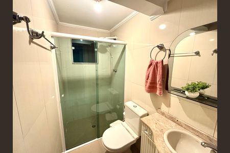 Casa à venda com 100m², 3 quartos e 2 vagas Casa à venda com 100m², 3 quartos e 2 vagasBanheiro 3