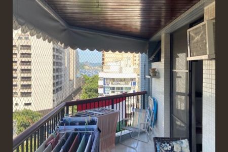 Apartamento à venda com 108m², 3 quartos e 2 vagas Apartamento à venda com 108m², 3 quartos e 2 vagasVaranda