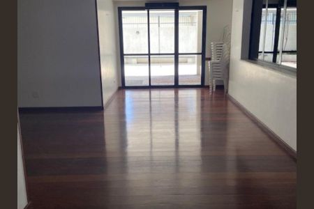Apartamento à venda com 108m², 3 quartos e 2 vagas Apartamento à venda com 108m², 3 quartos e 2 vagasÁrea externa