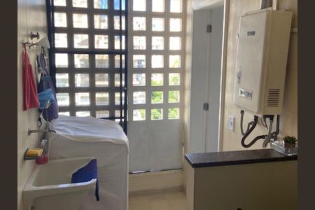 Apartamento à venda com 108m², 3 quartos e 2 vagas Apartamento à venda com 108m², 3 quartos e 2 vagasÁrea de serviço