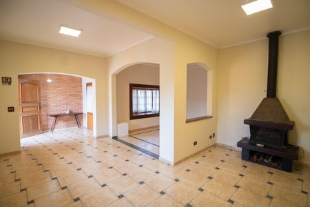 SALA de casa à venda com 6 quartos, 240m² em Vila Ester (zona Norte), São Paulo
