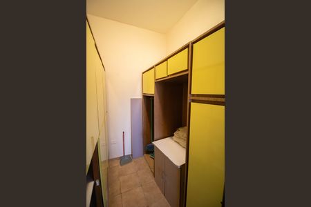 Casa para alugar com 240m², 6 quartos e 2 vagas Casa para alugar com 240m², 6 quartos e 2 vagasDESPENSA