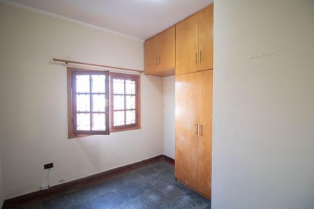 Casa para alugar com 240m², 6 quartos e 2 vagas Casa para alugar com 240m², 6 quartos e 2 vagasQUARTO 5