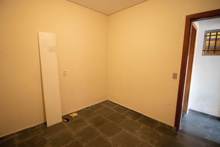 Casa para alugar com 240m², 6 quartos e 2 vagas Casa para alugar com 240m², 6 quartos e 2 vagasQUARTO DE SERVIÇO